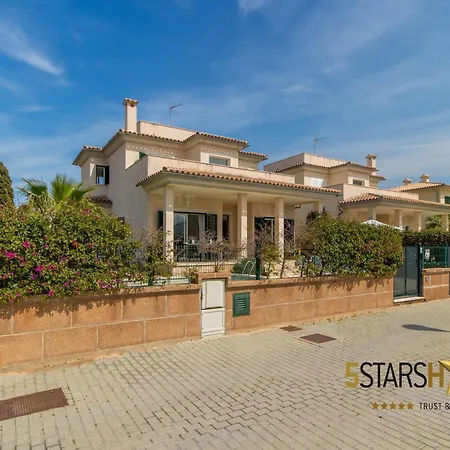 Villa Villa, 200 Meters From Alcúdia